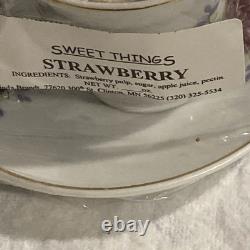 17 pc China Demitasse Tea Pot Creamer Sugar Bowl 6 Tea Cups & saucers Set candle