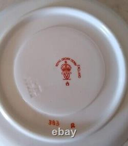 1913 Royal Crown Derby Kings Pattern 383 Demitasse Cups & Saucers Imari Style