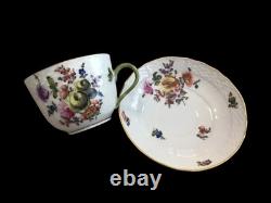 (4 Sets) Flowers Herend Gold Rim Demitasse Cups & Saucers #1728 Hand painted