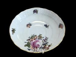 (4 Sets) Flowers Herend Gold Rim Demitasse Cups & Saucers #1728 Hand painted