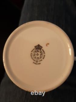 5 ROYAL WORCESTER ENGLAND FINE BONE CHINA DEMITASSE CUPS & SAUCERS Excellent