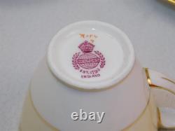 6 Minton WESTMINSTER Demitasse Gold Encrusted Espresso Cup and Saucer Sets 6 Minton WESTMINSTER Demitasse Gold Encrusted Espresso Cup and Saucer Sets