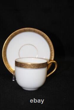 6 Noritake NIPPON Gold Gilt Encrusted Rim Demitasse Cups and Saucers C. 1910
