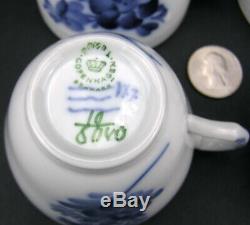 8 Royal Copenhagen BLUE FLOWER Demitasse Coffee Cups Saucers 10/8040 Braided