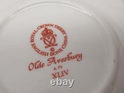 8pc Royal Crown Derby, England Olde Avesbury XLIV Demitasse tea cups & saucers