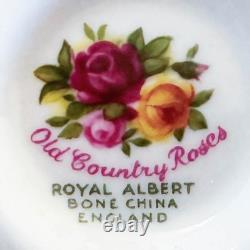 Beautiful Royal Albert Old Country Roses Demitasse Cups and Saucers. 4 Sets Beautiful Royal Albert Old Country Roses Demitasse Cups and Saucers. 4 Sets