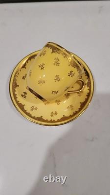 Cased 6 Coalport England Demitasse Cups And Saucers Yellow Gold 4566