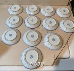 Chinese Rice Grain Pattern Porcelain Demitasse Cups & Saucers 1970's Set 24 VTG