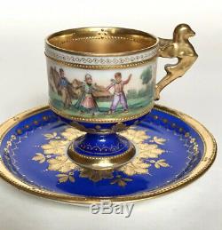 Exquisite Ambrosius Lamm Dresden Porcelain Demitasse Cabinet Cup & Saucer