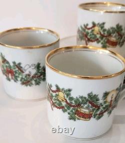 FITZ AND FLOYD St Nicholas SET of 4 DEMITASSE Cups and Saucers Christmas