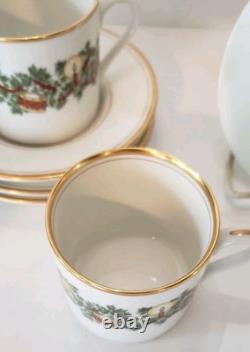 FITZ AND FLOYD St Nicholas SET of 4 DEMITASSE Cups and Saucers Christmas