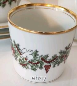 FITZ AND FLOYD St Nicholas SET of 4 DEMITASSE Cups and Saucers Christmas