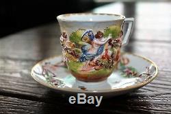 Fine 18th-19th Century Italian Capodimonte Porcelain Demitasse Cup & Saucer