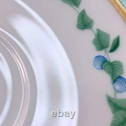 Hermes Paris Demitasse Cup and Saucer Toucans Toucan Porcelain 2 Sets