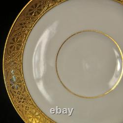 Hutschenreuther Set of 7 Demitasse Cups Saucers 1925-1939 White withEncrusted Gold