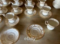 Late 19th C. Wedgwood #154623 Havelock Tea Pot with12 Demitasse/Tea Cups & Saucers