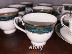 Lenox Classic Footed Demitasse Tea Cup and Saucer 8 sets