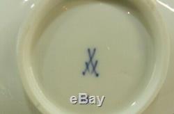 MEISSEN German Porcelain BLUE ONION Demitasse CUP & SAUCER