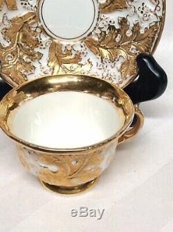 Meissen Gold Encrusted Oak Leaf Porcelain Demitasse Cup & Saucer