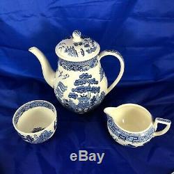 Rare Wedgwood Blue Willow Demitasse Set Coffee Pot, Cream Sugar 5 Cups & Saucers