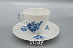 Royal Copenhagen Braided Blue Flower Demitasse Cup & Saucers Set of 6- 8046