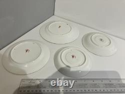 Royal Crown Derby set ofi cups and saucers