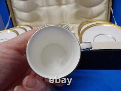 Royal Doulton England ROYAL GOLD H. 4980 Demitasse Cups & Saucers Set 4 with case