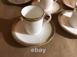 Set 12 Flat Demitasse Espresso Cups & Saucers Royal Doulton Clarendon H4993