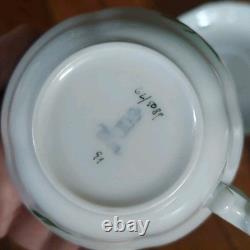 Set of 2 Augarten Wien Wiener Rose Demitasse Cups & Saucers Vintage Austria