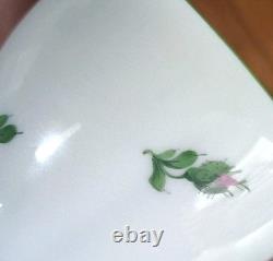 Set of 2 Augarten Wien Wiener Rose Demitasse Cups & Saucers Vintage Austria