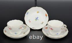 Set of (2) Meissen Porcelain Scattered Strewn Flowers Demitasse Cups & Saucers