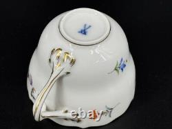 Set of (2) Meissen Porcelain Scattered Strewn Flowers Demitasse Cups & Saucers