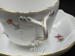 Set of (3) Meissen Porcelain Scattered Strewn Flowers Demitasse Cups & Saucers