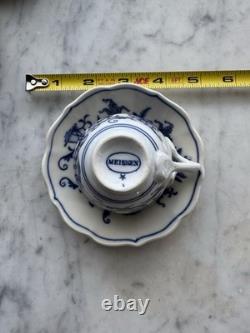 Set of 6 Meissen Blue Onion Demitasse Cups & Saucers Zwiebelmuster Porcelain Ger