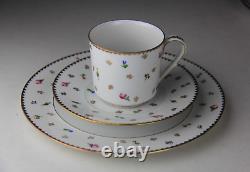 Suisse Langenthal Porcelain 17pc Creamer, Sugar, Demitasse Cups & Saucers Set