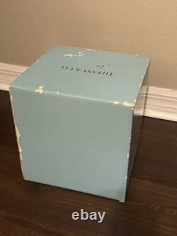 TIFFANY & CO. Rare Mrs. Delaney's Demitasse Tea Cup & Saucer. 4 Sets. (With Box)