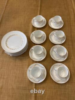 Vintage Set of 8 Vista Alegre Demitasse Cups, Saucers and plates -White and gold