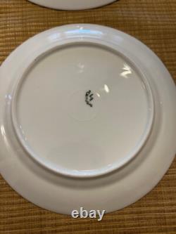 Vintage Set of 8 Vista Alegre Demitasse Cups, Saucers and plates -White and gold