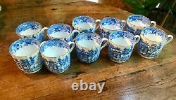 Vintage Spode Copeland Demitasse Cups and Saucers in Blue Willow Pattern