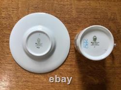 Wedgwood Black Florentine bone china 4 demitasse cups & saucers W4312
