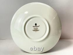 Wedgwood Curzon Demitasse Cups & Saucers Set 4 Discontinued Fine China