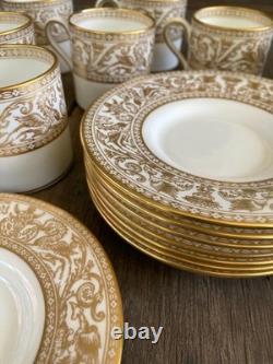 Wedgwood Gold Florentine 8 Demitasse Cups 8 Saucers Dragon Bone China Espresso