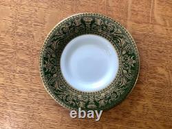 Wedgwood Green Florentine bone china 4 demitasse cups and saucers W4170