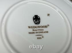 Wedgwood ISIS England Bone China Set of 4 Demitasse Cups & Saucers