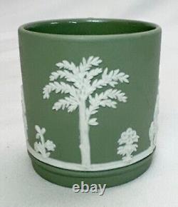 Wedgwood Jasperware Cream on Celadon Green Set of 6 Demitasse Cups Saucers-Mint