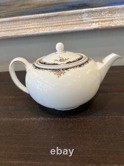 Wedgwood Osborne 13 Pc Set Tea Pot / Sugar Pot / Creamer/demitasse Cups/saucers
