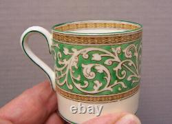 Wedgwood Praze Green Floral Center 4 Demitasse Cups 4 Saucers England Excellent