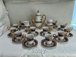 Yau Shing Laurel Shield porcelain demitasse coffee/tea set 12 cups and saucers