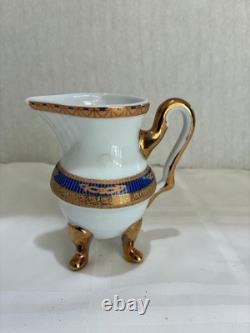 Yau Shing Laurel Shield porcelain demitasse coffee/tea set 12 cups and saucers
